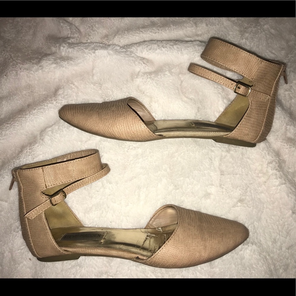 Steve Madden Pointy Flats